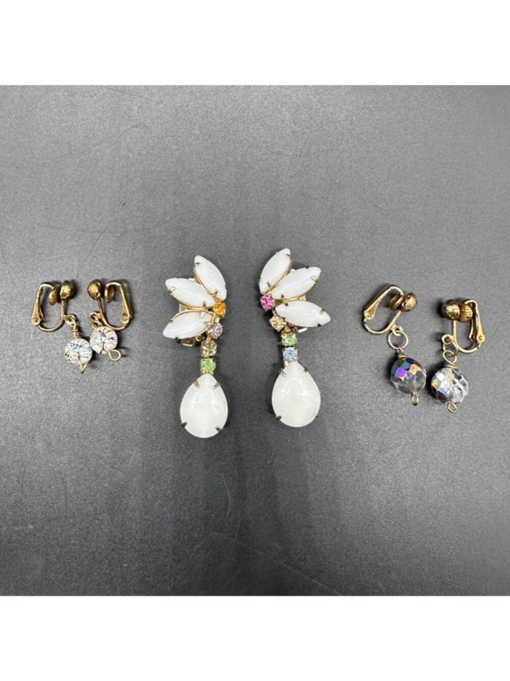 Vintage Clip On Earrings Lot Dangle Drop Mid Century Beads Rhinestones 3 Pairs - Picture 2 of 10